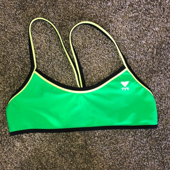 TYR Other - TYR REVERSIBLE BIKINI ATHLETIC BIKINI TOP M